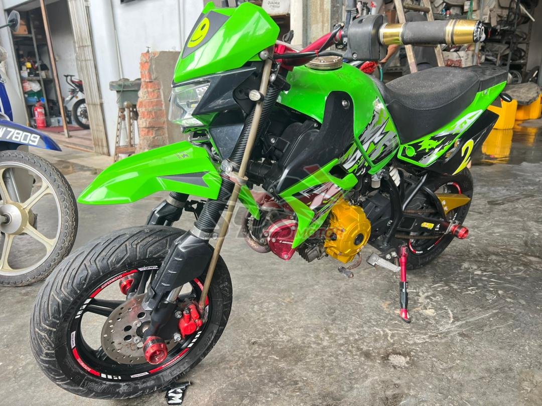 KAWASAKI KL110