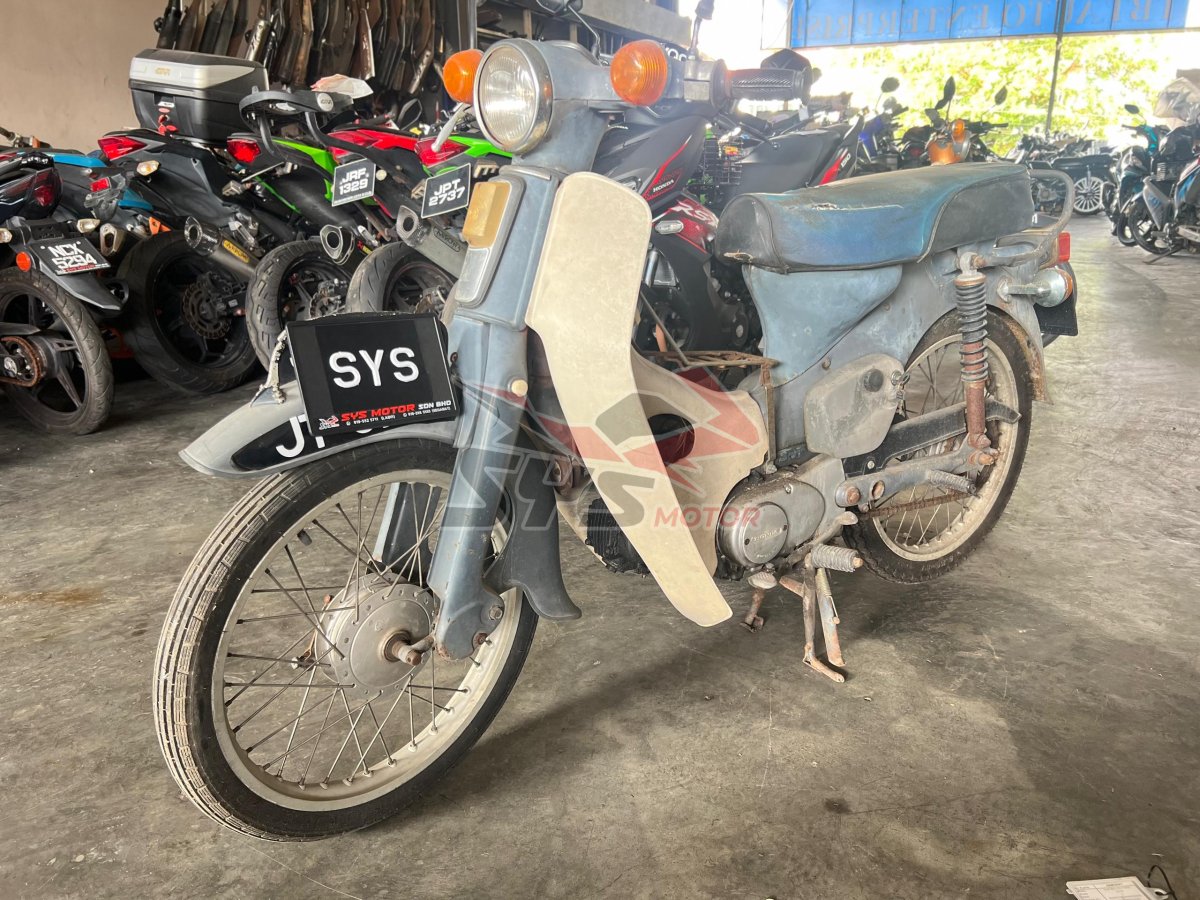 HONDA C70