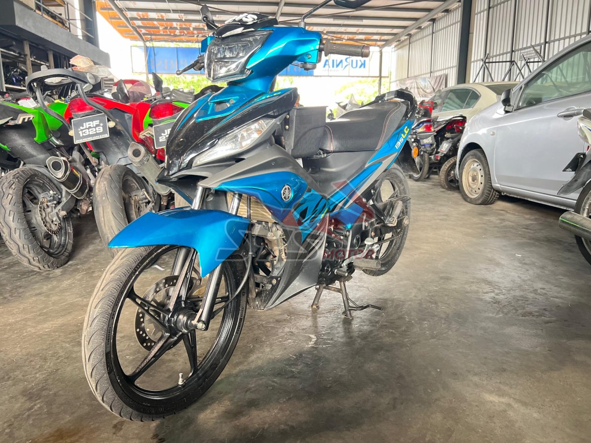 YAMAHA LC135 V7