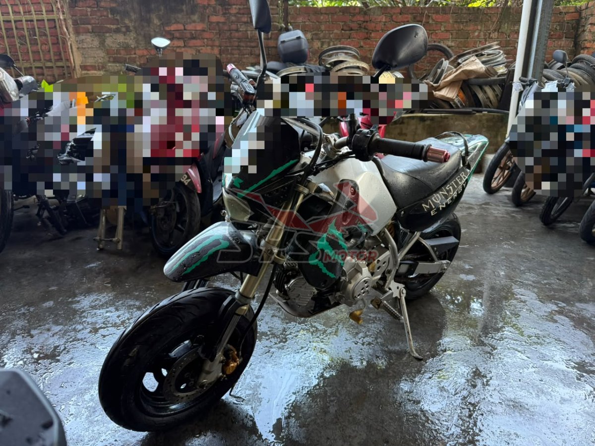 KAWASAKI KSR 110