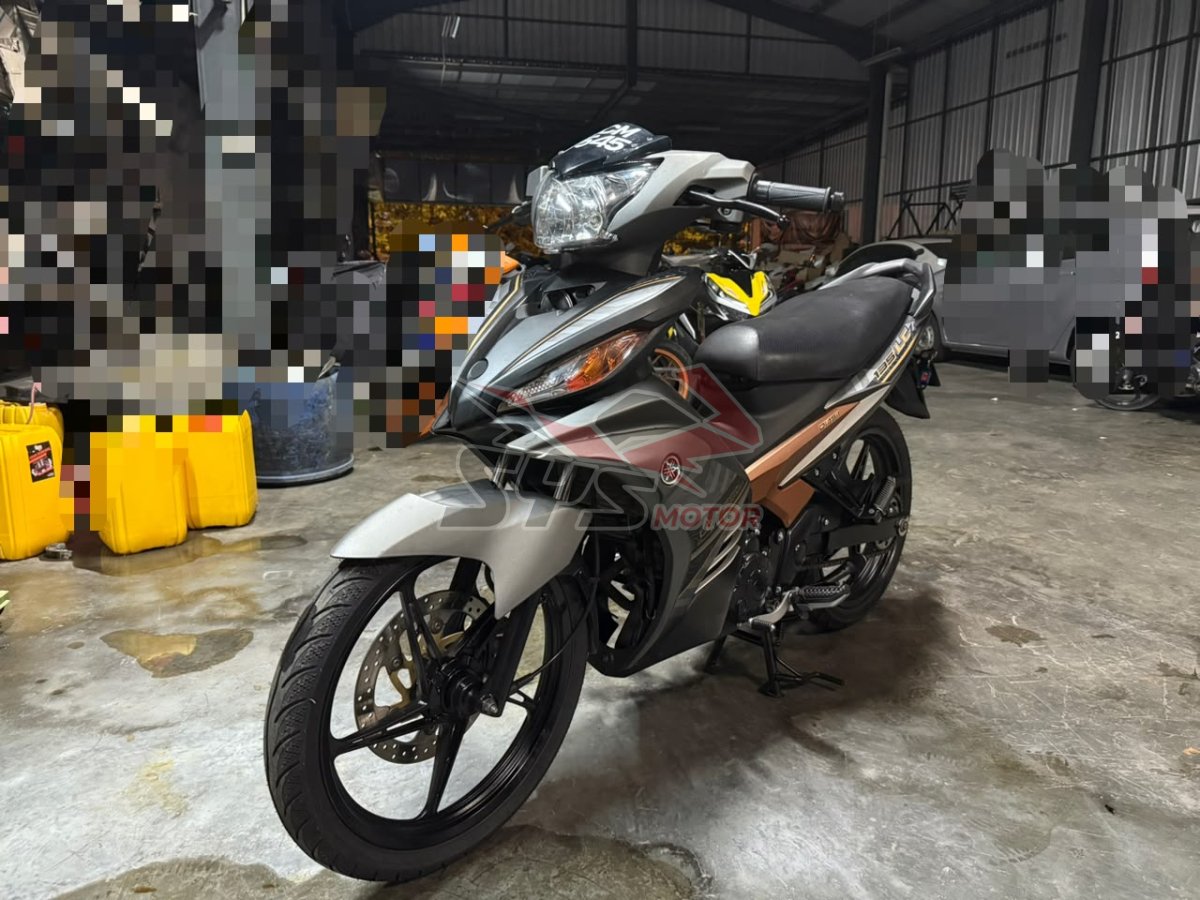 YAMAHA LC135 ES V3