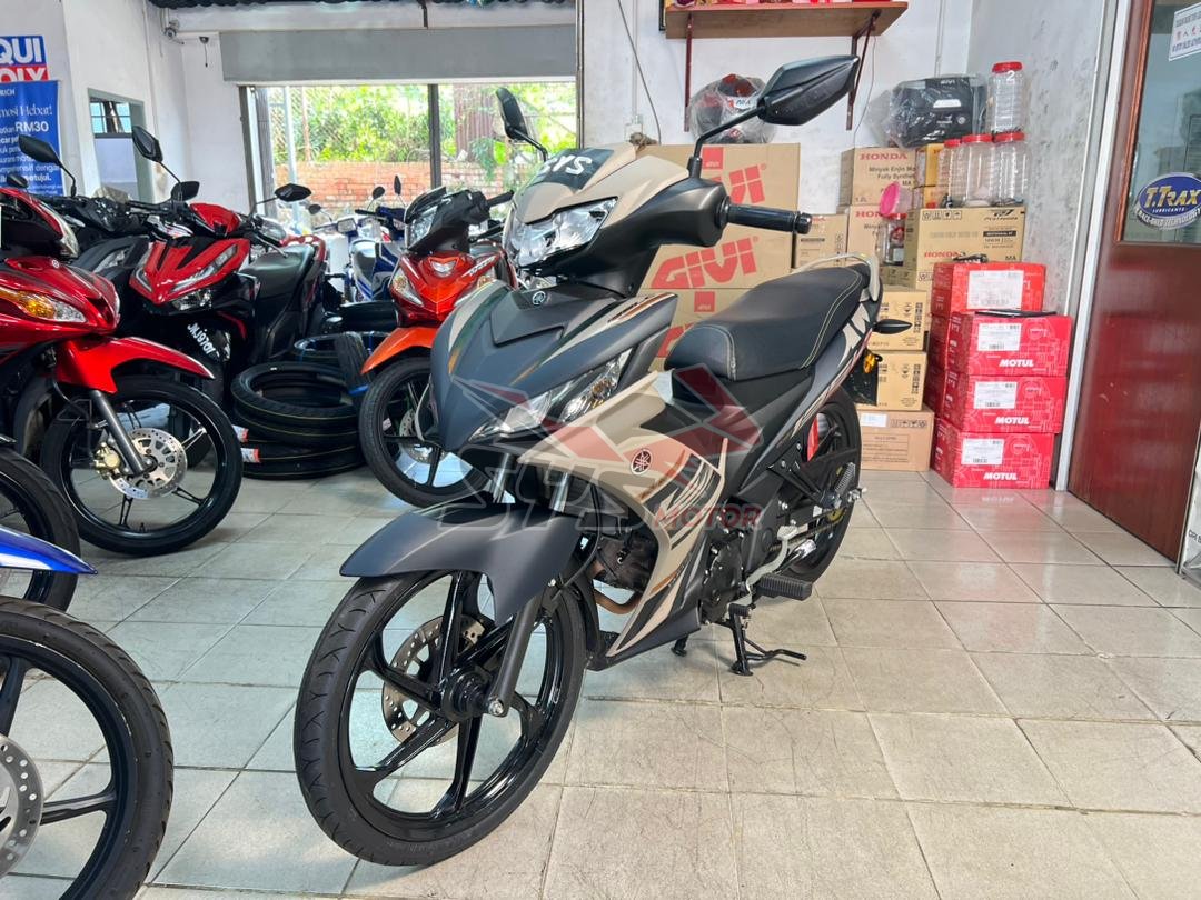 YAMAHA LC135 FI V8