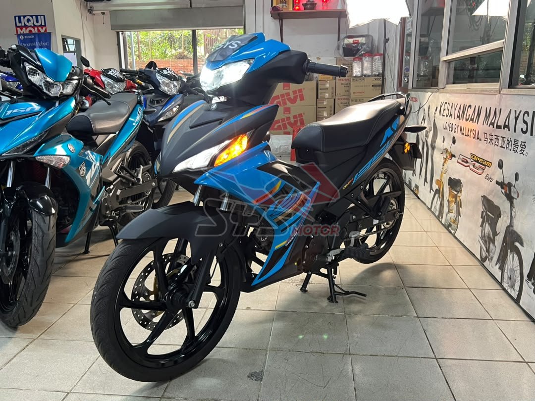 YAMAHA LC135 FI V8
