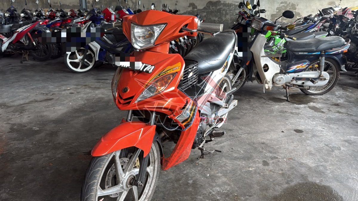 YAMAHA LC135