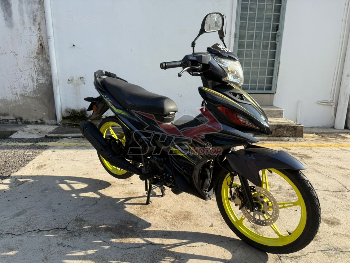 YAMAHA LC135 V7