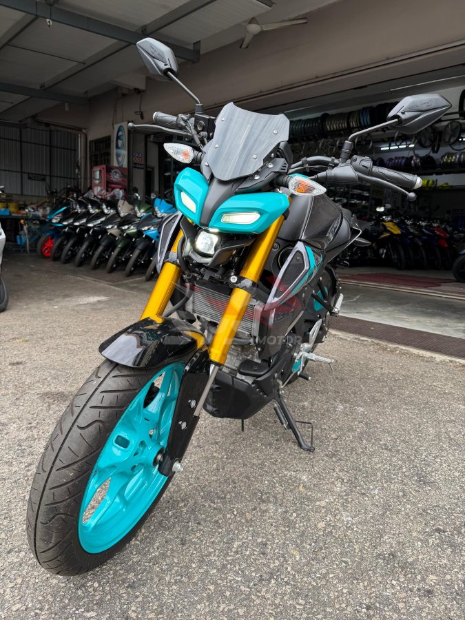 YAMAHA MT-15